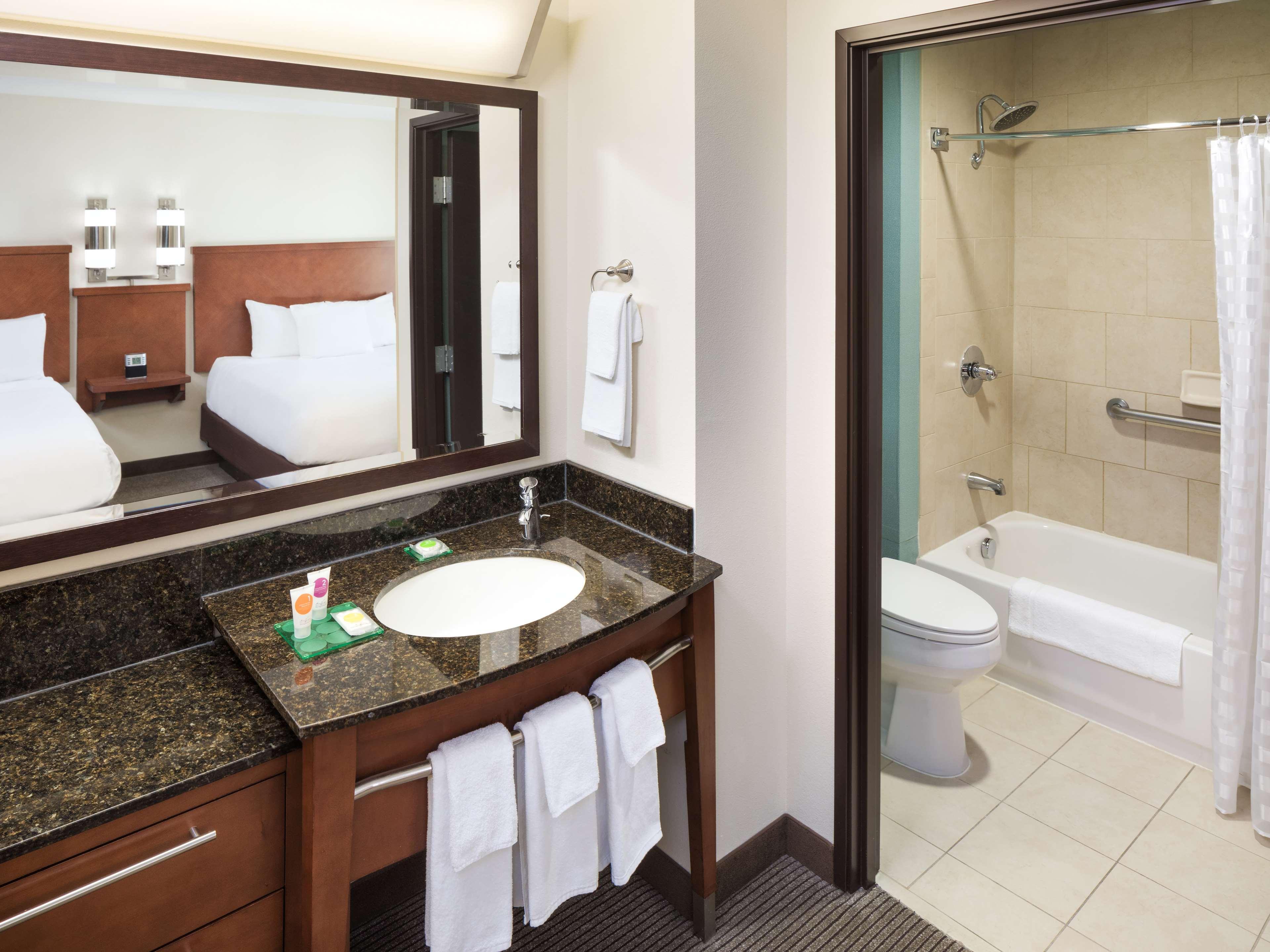 Hyatt Place South Bend/Mishawaka Exterior photo